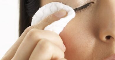 Clean My Dry Mascara