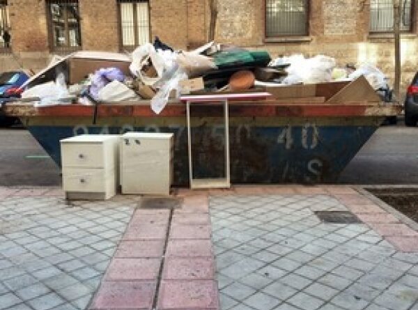 junk removal service