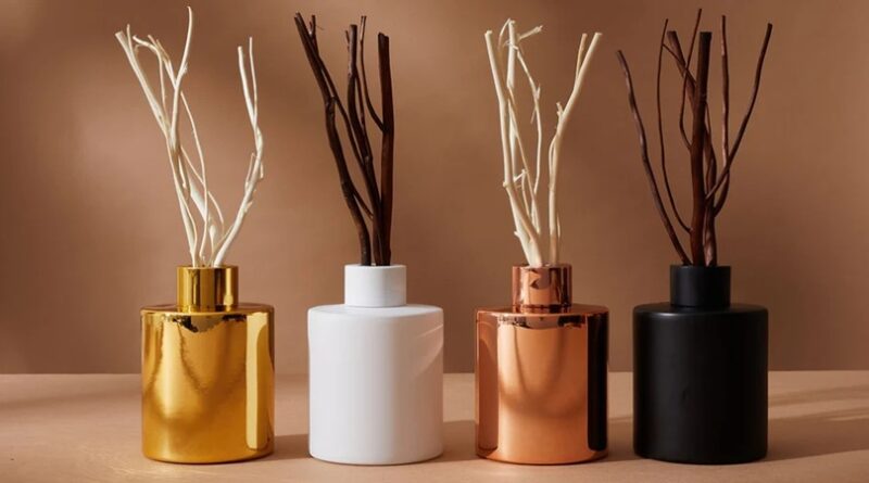 How to Make Your Home Smell Like a 5-Star UAE Hotel with Scent Diffusers